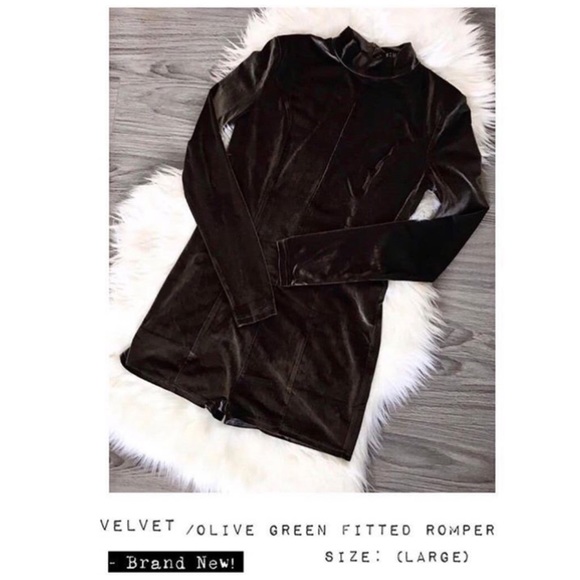 REHAB - VELVET ROMPER - Picture 7 of 7